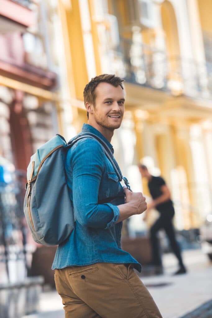 Preventing Back Pain: 6 Considerations for Choosing a Backpack