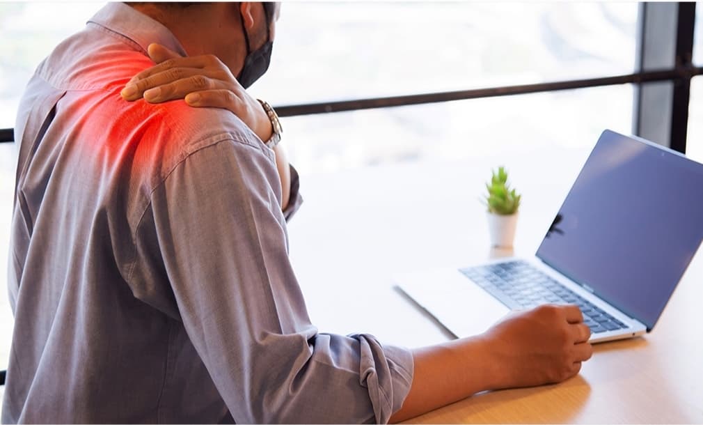 Why Desk Jobs Are Quietly Destroying Your Neck, Back, And Shoulders | Elevate Wellness Chiropractic