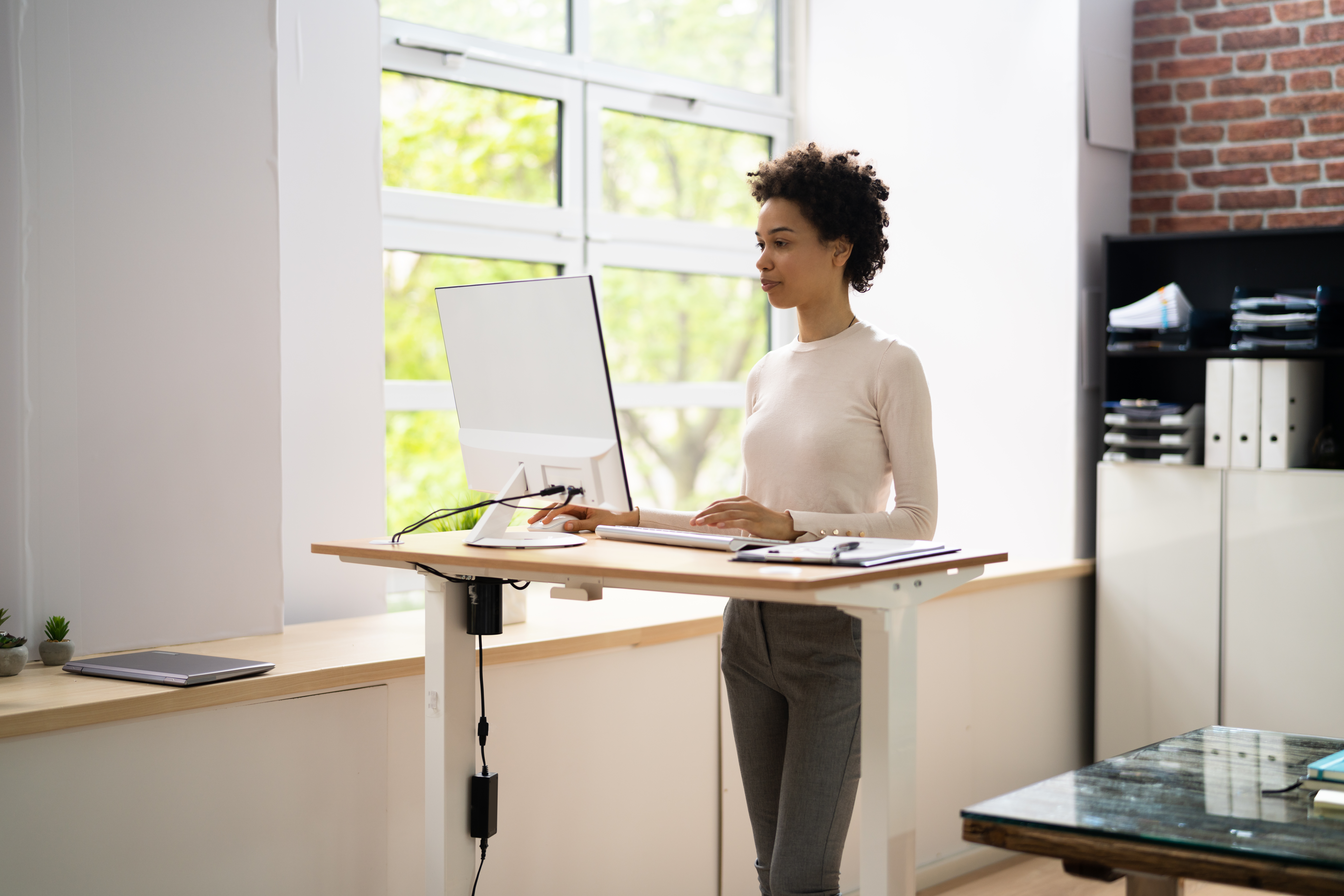 Do Standing Desks Help With Back Pain And Posture?