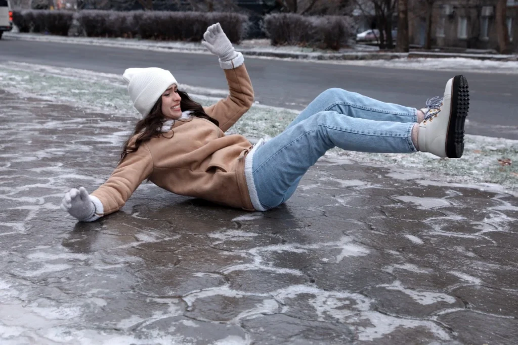10 Ways to Prevent Winter Injuries
